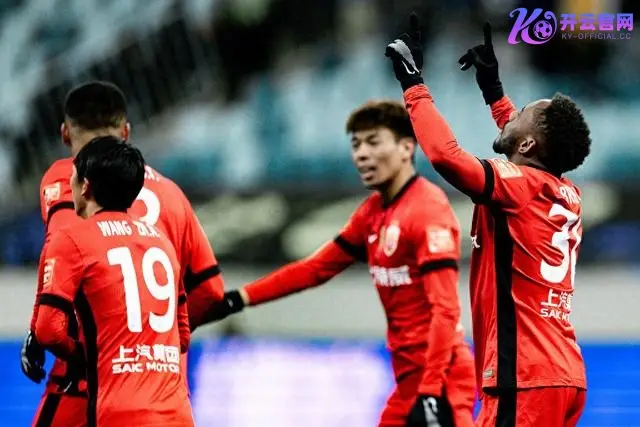 上海申花绝杀上海海港夺得2025超级杯冠军｜开云官网